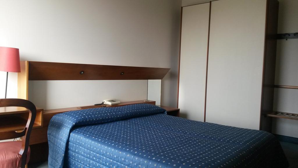 Cravero Rooms Caltignaga Zimmer foto