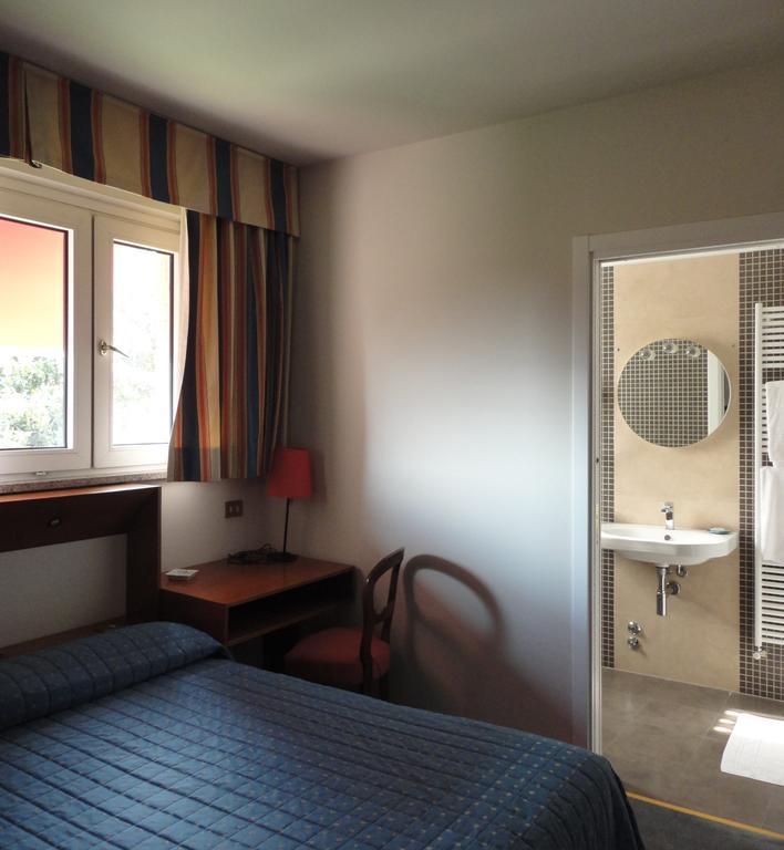 Cravero Rooms Caltignaga Zimmer foto