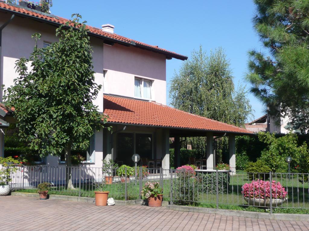 Cravero Rooms Caltignaga Exterior foto