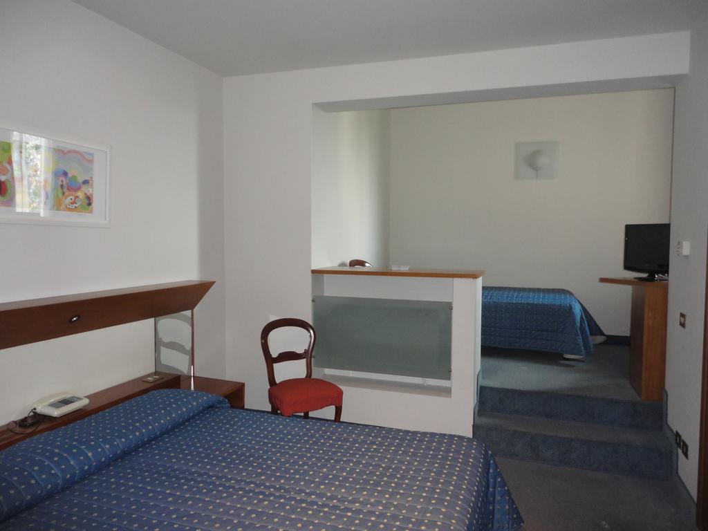 Cravero Rooms Caltignaga Zimmer foto